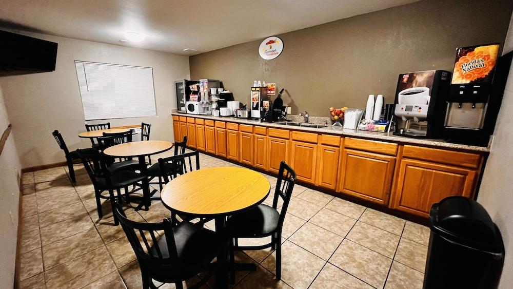 ซูเปอร์ 8 บาย วินด์แฮม ฟรีมอนต์ เนแบรสกา Motel Fremont ภายนอก รูปภาพ