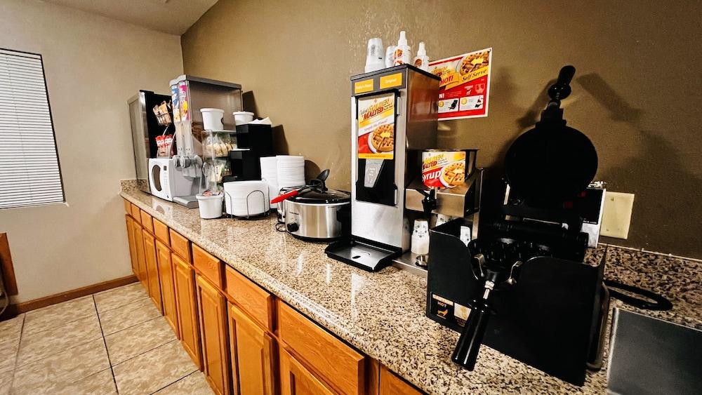 ซูเปอร์ 8 บาย วินด์แฮม ฟรีมอนต์ เนแบรสกา Motel Fremont ภายนอก รูปภาพ