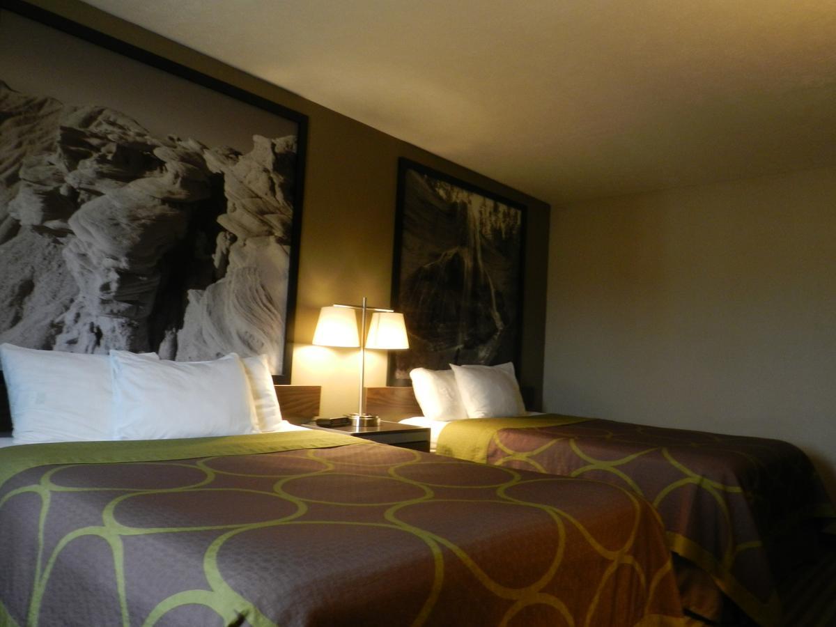 ซูเปอร์ 8 บาย วินด์แฮม ฟรีมอนต์ เนแบรสกา Motel Fremont ภายนอก รูปภาพ
