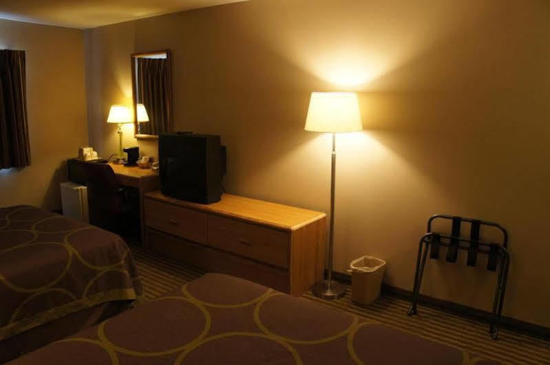 ซูเปอร์ 8 บาย วินด์แฮม ฟรีมอนต์ เนแบรสกา Motel Fremont ภายนอก รูปภาพ